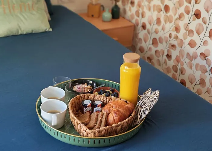 De Charme Avec Proche Bassin Alojamento de Acomodação e Pequeno-almoço *